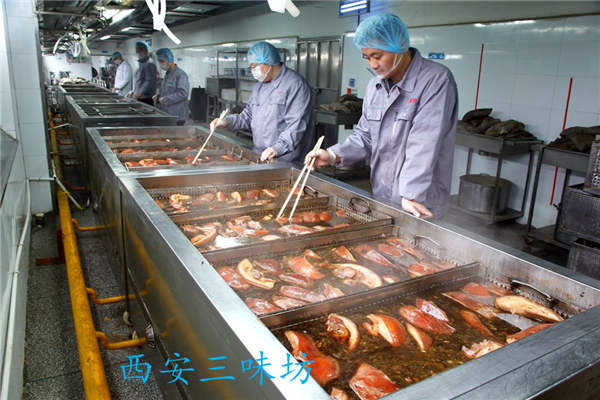臘汁肉生產(chǎn)車(chē)間